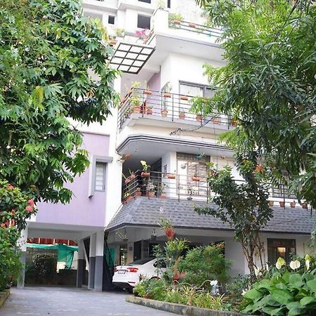 Sowparnika - A Family Home Experience Kochi エクステリア 写真